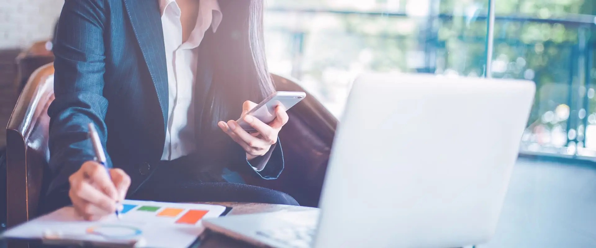 etudiante qui travaille chez sully business school marseille