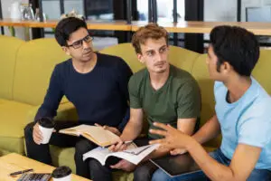 BTS MCO gratuit apprentissage alternance